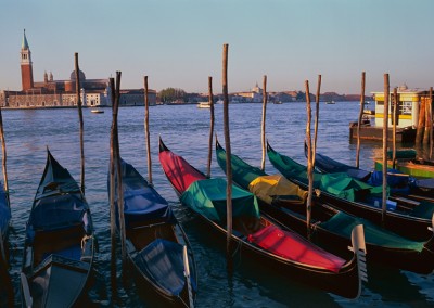 081 Venice gondolas